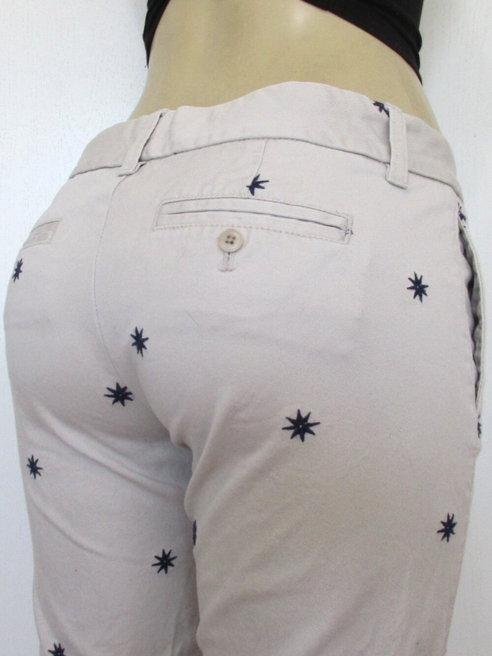 J CREW Pants Size 4 Scout Crop Tan Embroidered Star